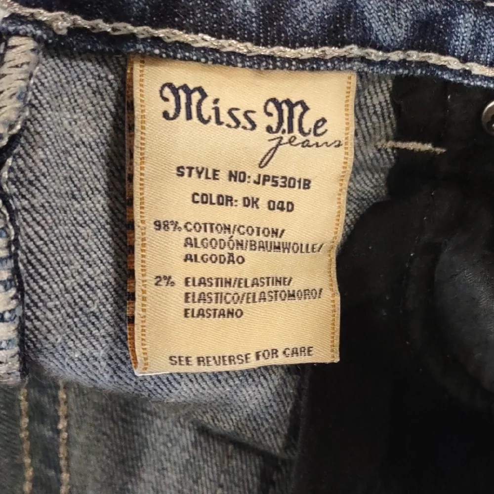 MISS ME BOOT Blue Embellished Jeans - Picture 14 of 17